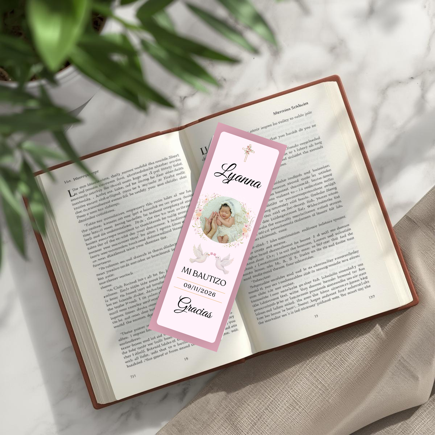 Marcapáginas Bautizo Personalizados con Foto – Diseño Floral Rosa – Packs 12 / 24 / 36 / 48 – Recuerdo para Invitados