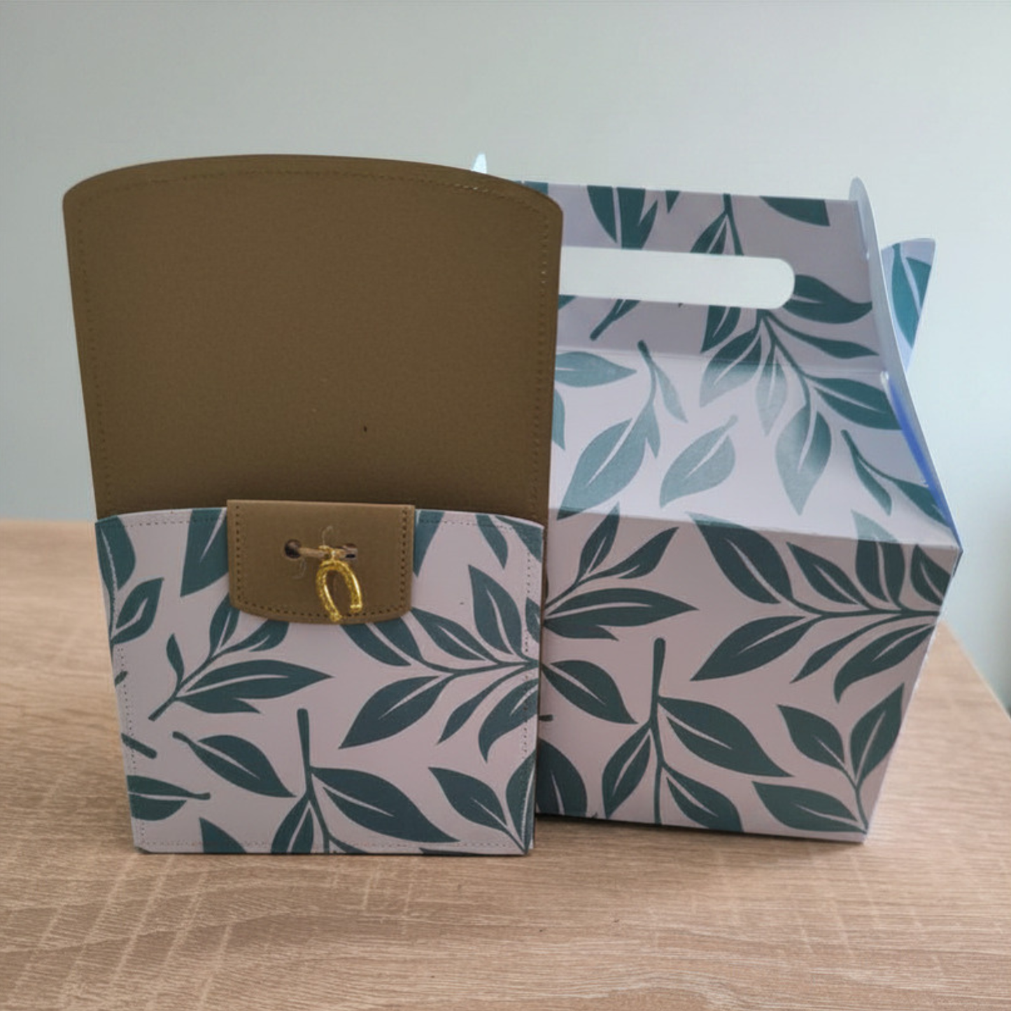 Pack 6 Sobres + 6 Cajas Desmontadas – Diseño Hoja Verde – Detalles para Bautizo, Baby Shower y Comunión